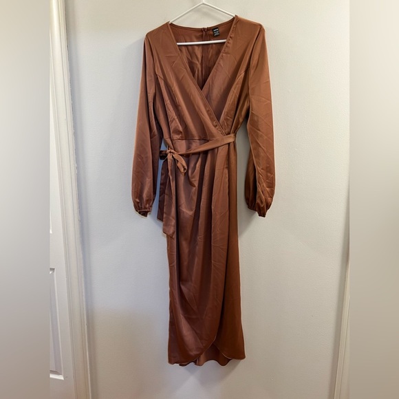 Satin Dress Deep V-Neck Long Sleeve Tie Waist Split Midi Dress W. - Picture 9 of 13